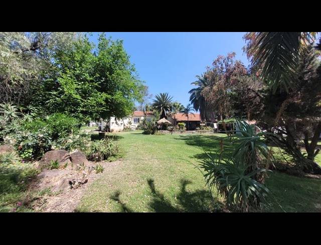 LAND FOR SALE IN BELLAIRS PARK